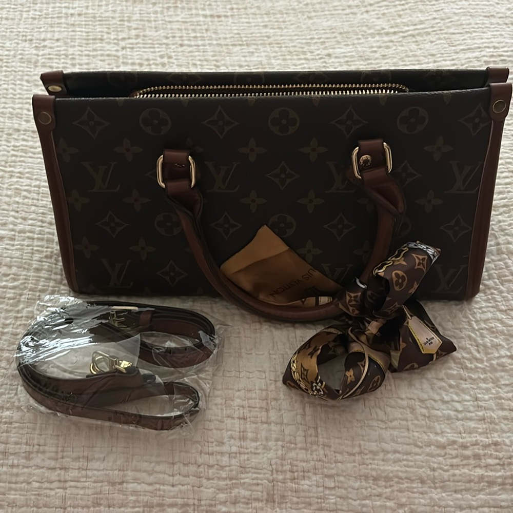 Brown pocketbook new